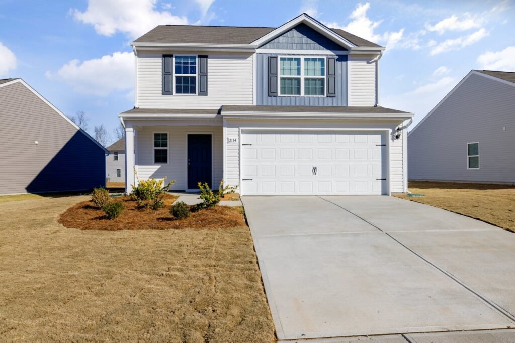 Garage-Door-Repair-Millbur-NJ.png White and Blue House Under Blue Sky fix by Garage Door Repair Mt Vernon, WA